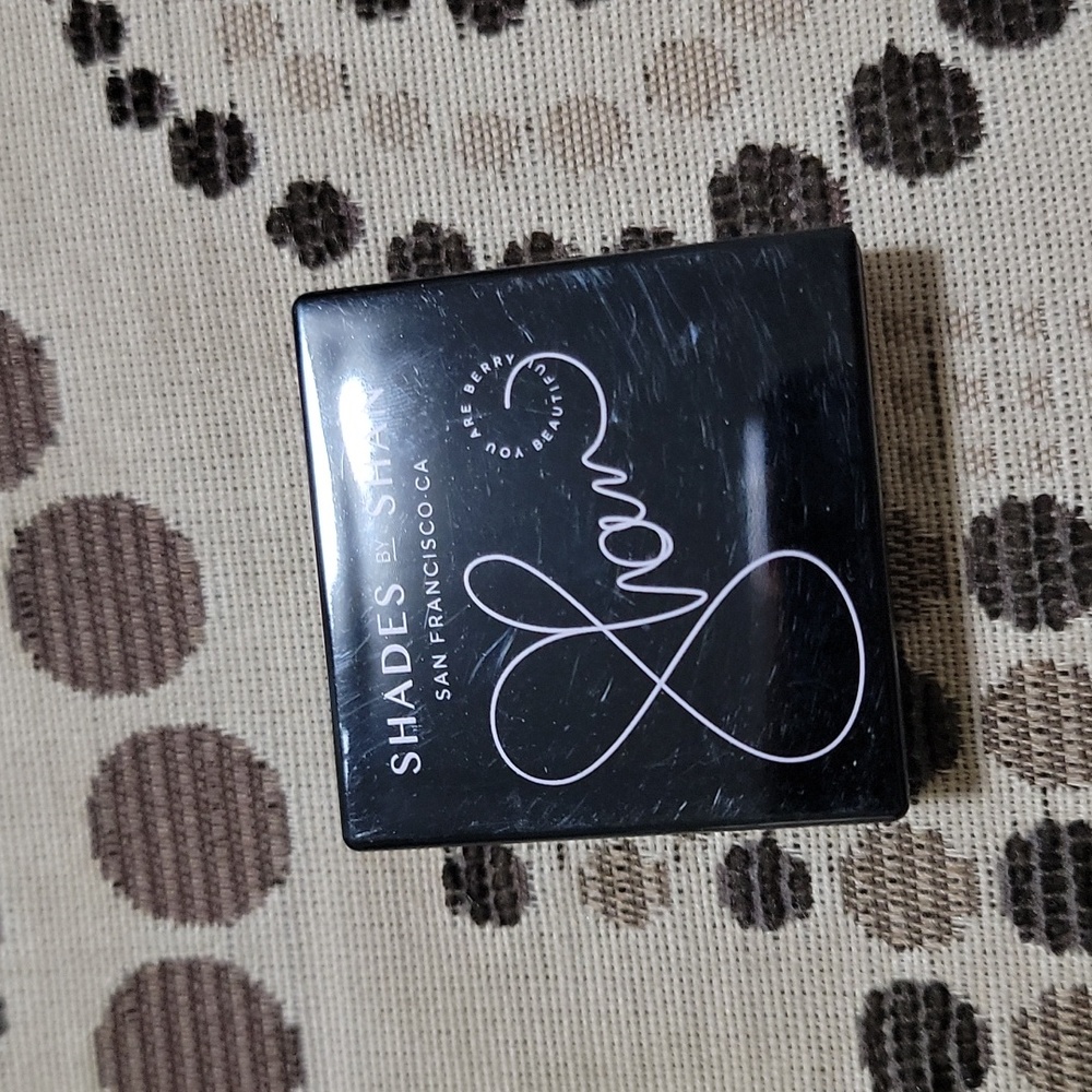 SHADES BY SHAN Eyeshadow Duo in Honey Peach and Tangerine